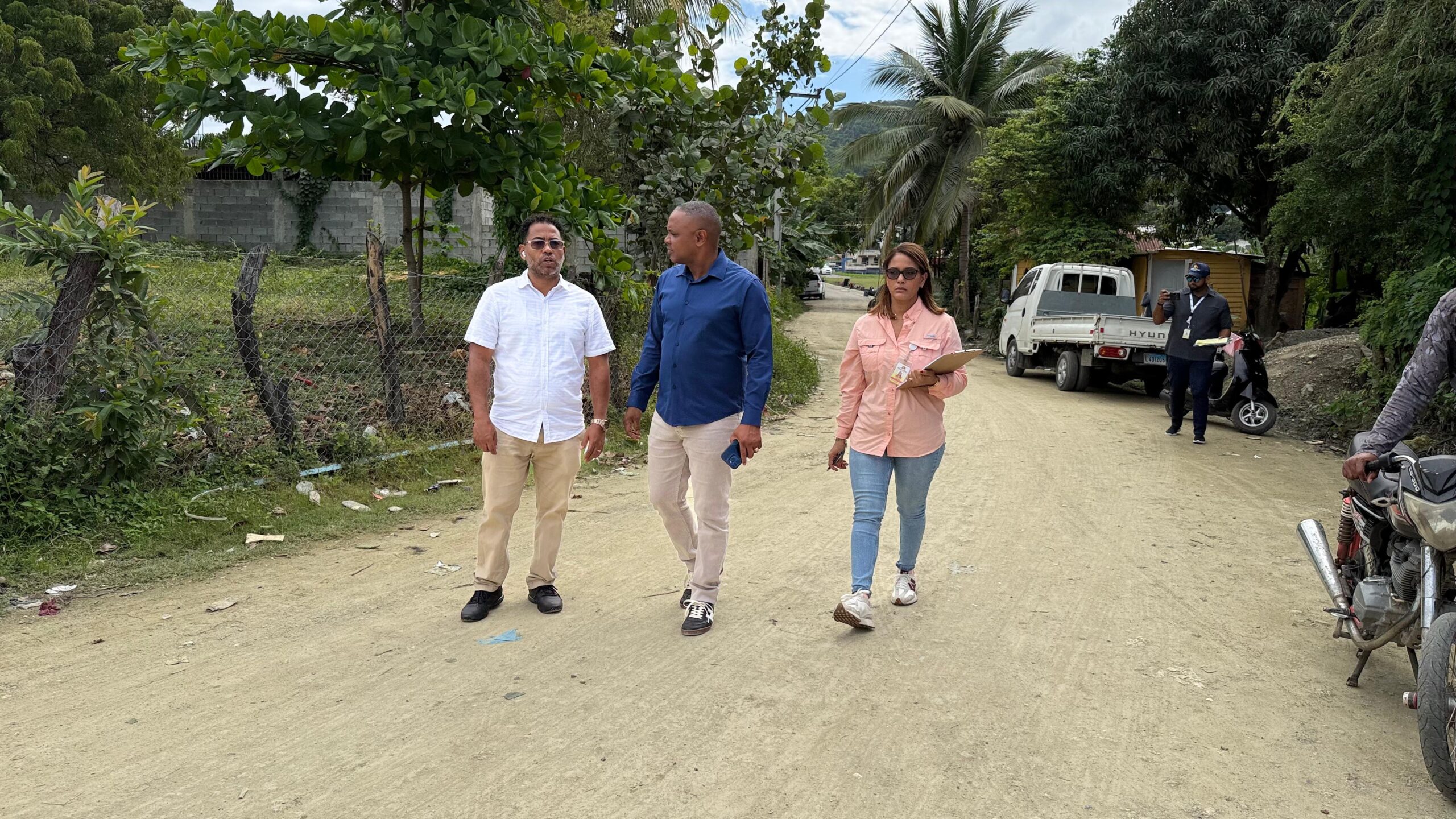 REALIZAN LEVANTAMIENTO PRELIMINAR PARA ASFALTADO DE CALLES EN MAIMÓN
