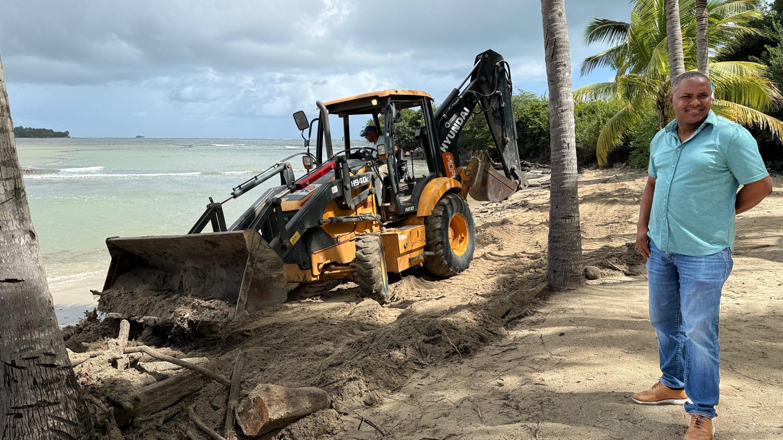 INTERVENCIÓN Y LIMPIEZA DE LA PLAYITA DE MAIMÓN